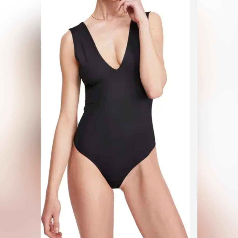 Free People Intimetely NWT Keep It Sleek Bodysuit.